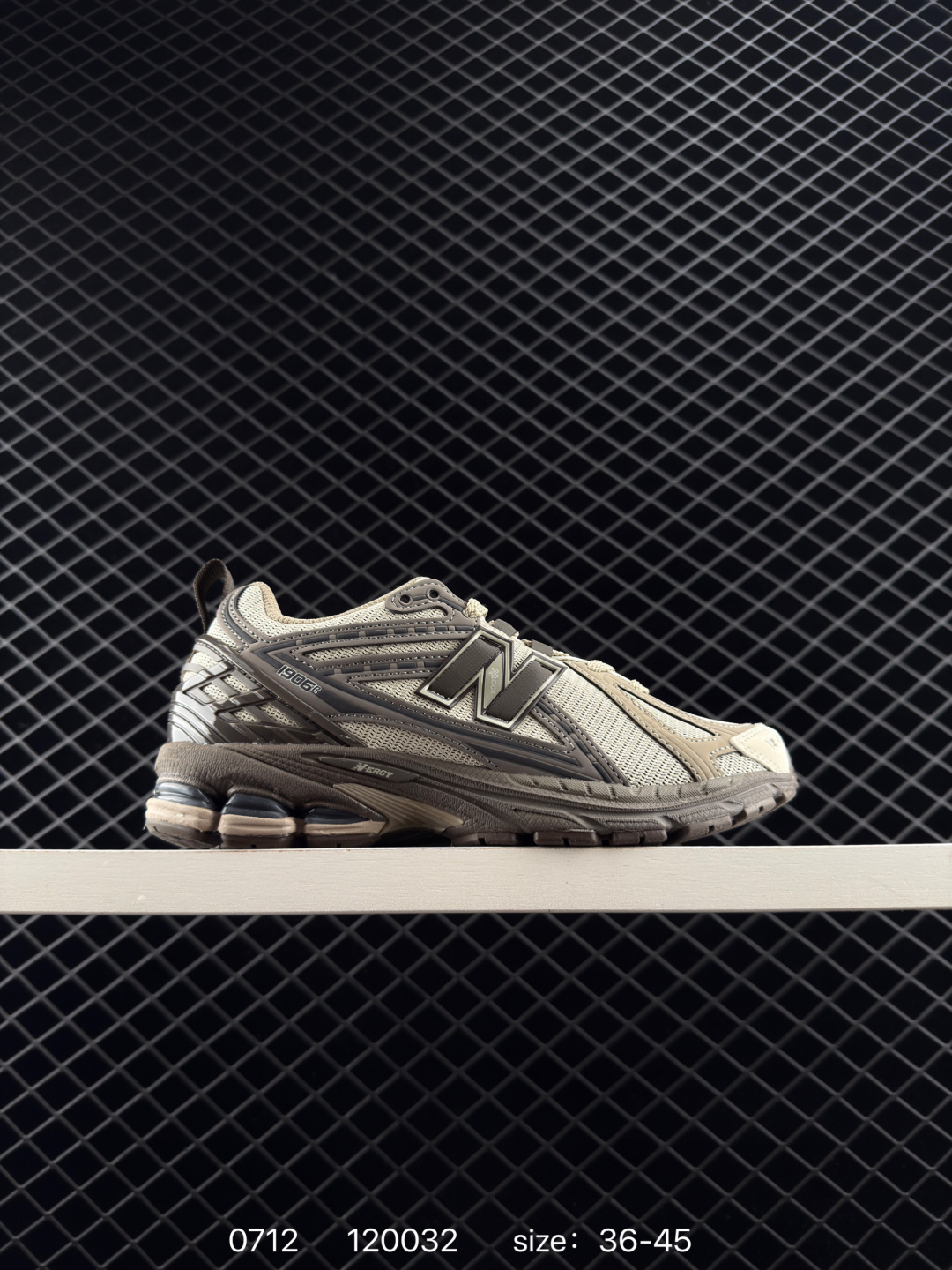 New Balance M1906 New Balance M1906